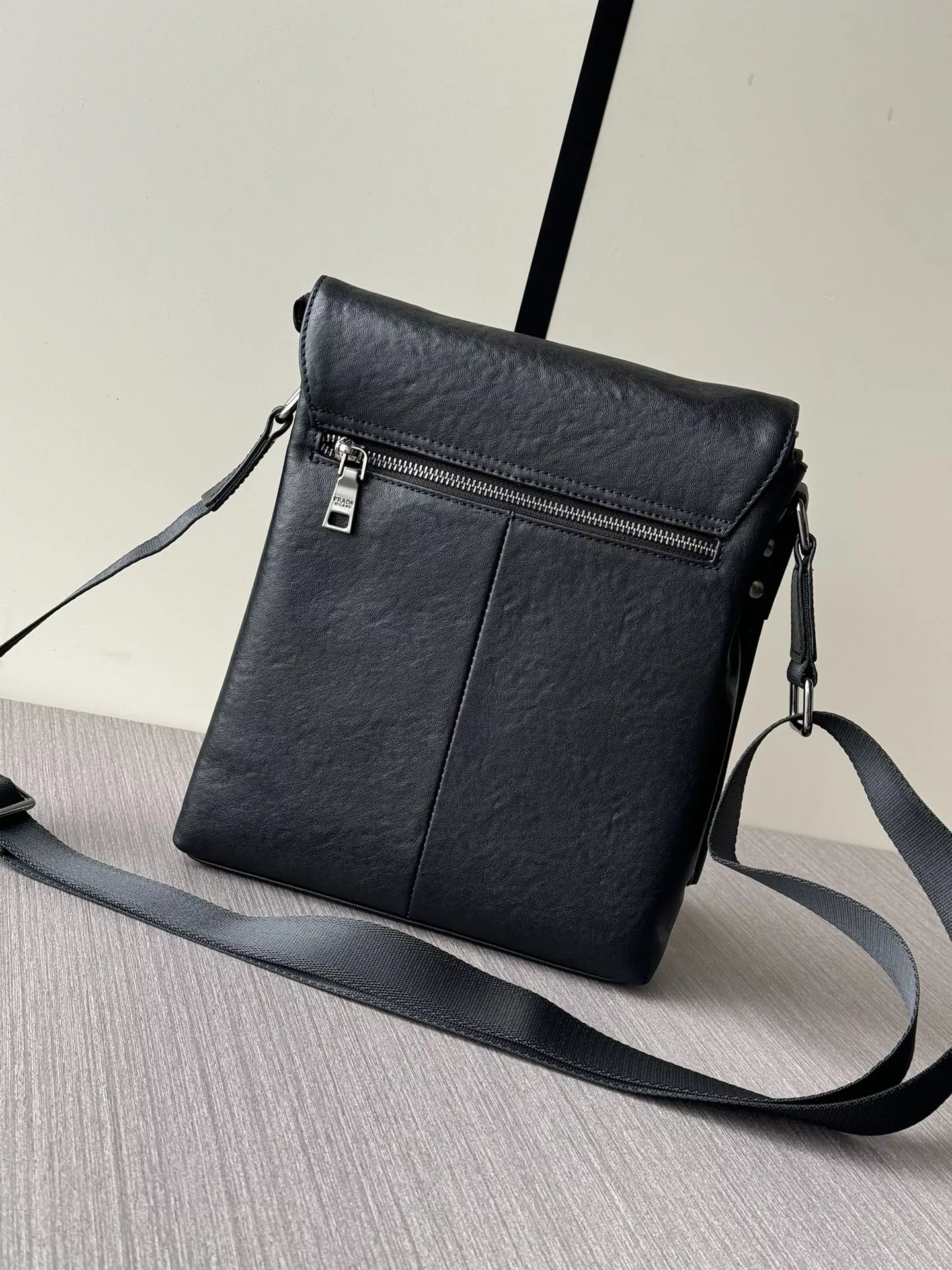 prada aaa homme mini sac a main s_12734b41